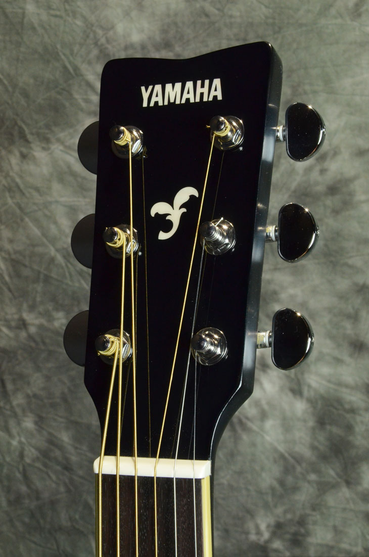 Гитара электроакустическая Yamaha FG-TA BL