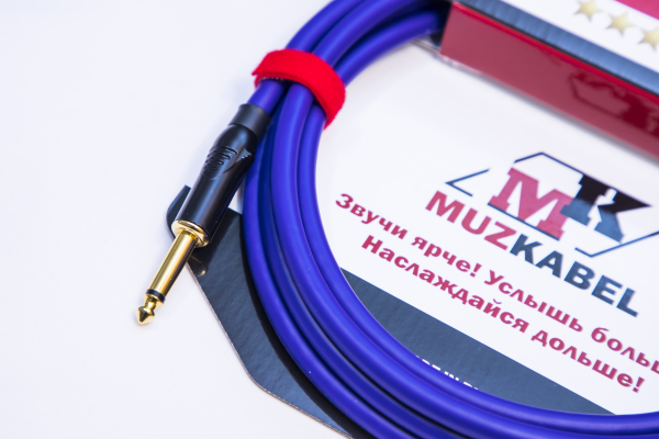 Гитарный кабель MUZKABEL JFNIK4V - 1,5 метра, JACK (моно) - JACK (моно)