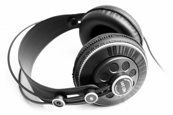 Студийные наушники Axelvox HD241 Студийные наушники Axelvox HD241