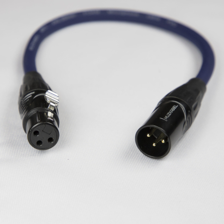 Патч-кабель MUZKABEL XXFMK1SP - 0.1 метра, XLR - XLR