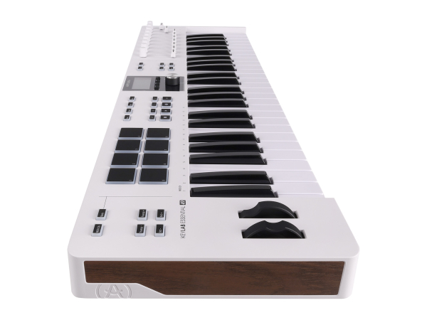 MIDI клавиатура ARTURIA KeyLab Essential MK3 49 WH MIDI клавиатура ARTURIA KeyLab Essential MK3 49 WH