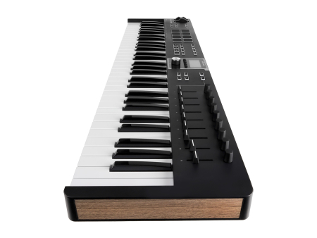 MIDI клавиатура ARTURIA KeyLab Essential MK3 61 BK
