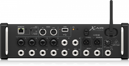 Микшер цифровой Behringer XR12