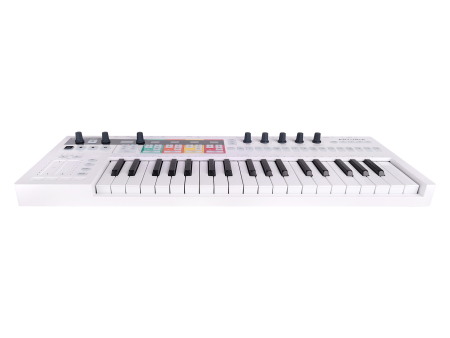 MIDI клавиатура ARTURIA KeyStep Pro WH