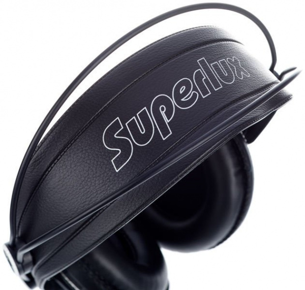 Студийные наушники Superlux HD681F Студийные наушники Superlux HD681F