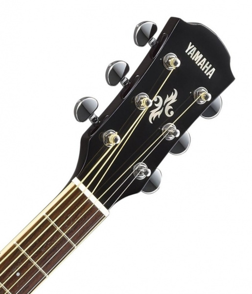 Гитара электроакустическая Yamaha APX600BL