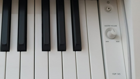 Цифровое пианино Yamaha Arius YDP-145WH