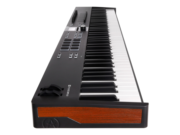 MIDI клавиатура ARTURIA KeyLab Essential MK3 88 BK MIDI клавиатура ARTURIA KeyLab Essential MK3 88 BK