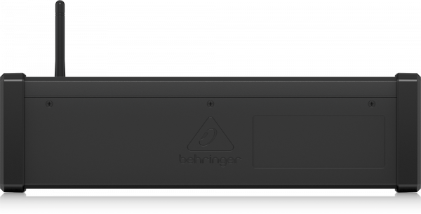 Микшер цифровой Behringer XR12