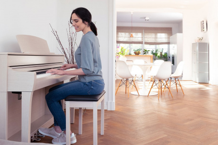 Цифровое пианино Yamaha Clavinova CLP-745WH