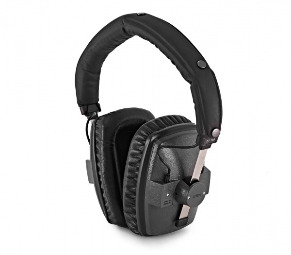 Наушники Beyerdynamic DT 150 Наушники Beyerdynamic DT 150