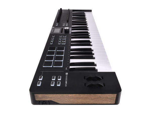 MIDI клавиатура ARTURIA KeyLab Essential MK3 49 BK MIDI клавиатура ARTURIA KeyLab Essential MK3 49 BK