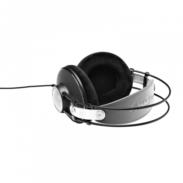Студийные наушники AKG K612 PRO Студийные наушники AKG K612 PRO